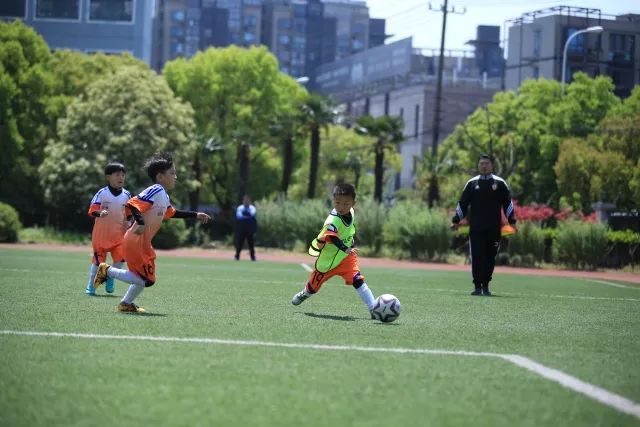 三连胜！赵松源传射U17国足2-1勒沃库森U17 淘汰赛将战河床